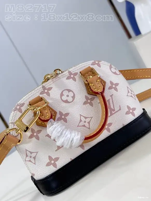 VUITTON LOUIS Alma-18*12*8cm Nano 0707